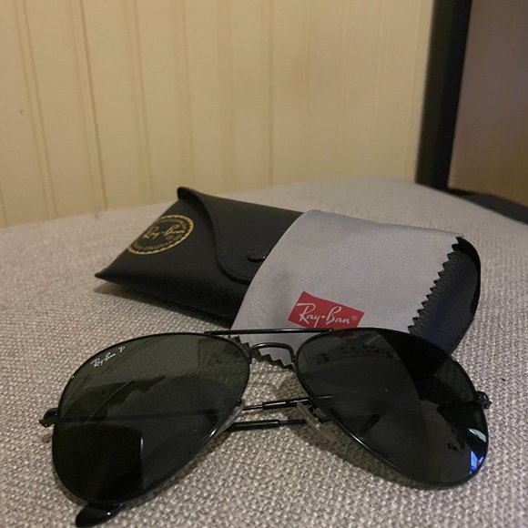Green Classic G-15 Ray-Ban Aviator Polarized Sunglasses, Great condition